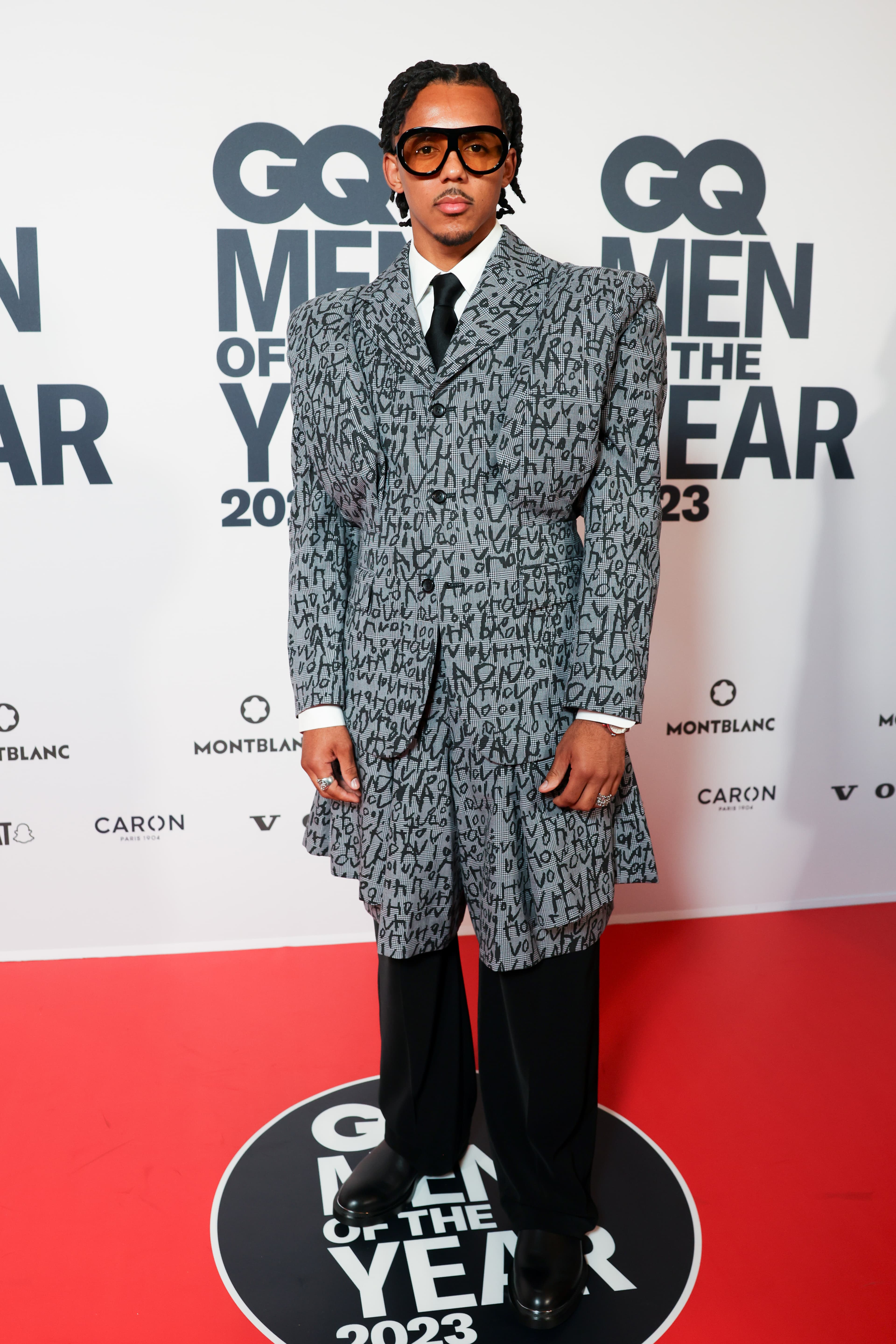 Жюль Кунде на церемонии вручения премии GQ Men of the Year Awards 2023 в отеле Shangri La 30 ноября 2023 года в Париже, Франция| Pierre Suu / Getty Images