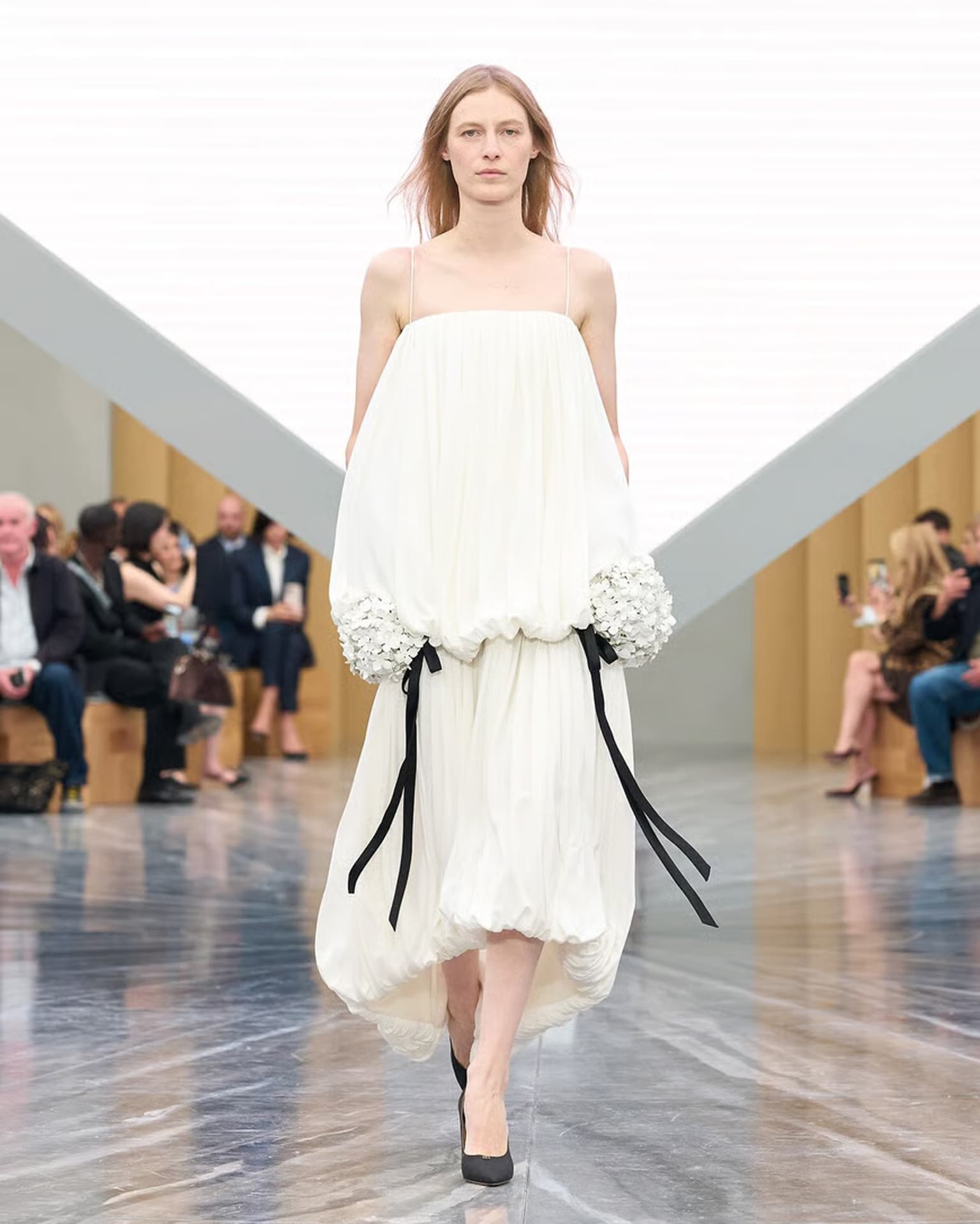 DIOR ресми сайты