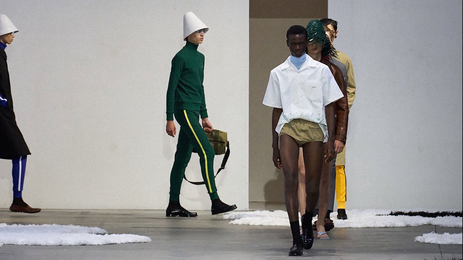 Секс туралы бейне: нәзік секс